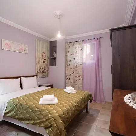 The Sweetest Acropolis Flat