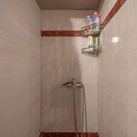 The Sweetest Acropolis Flat *